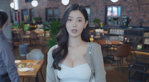 完蛋我被美女包围了浩浩妈意思介绍